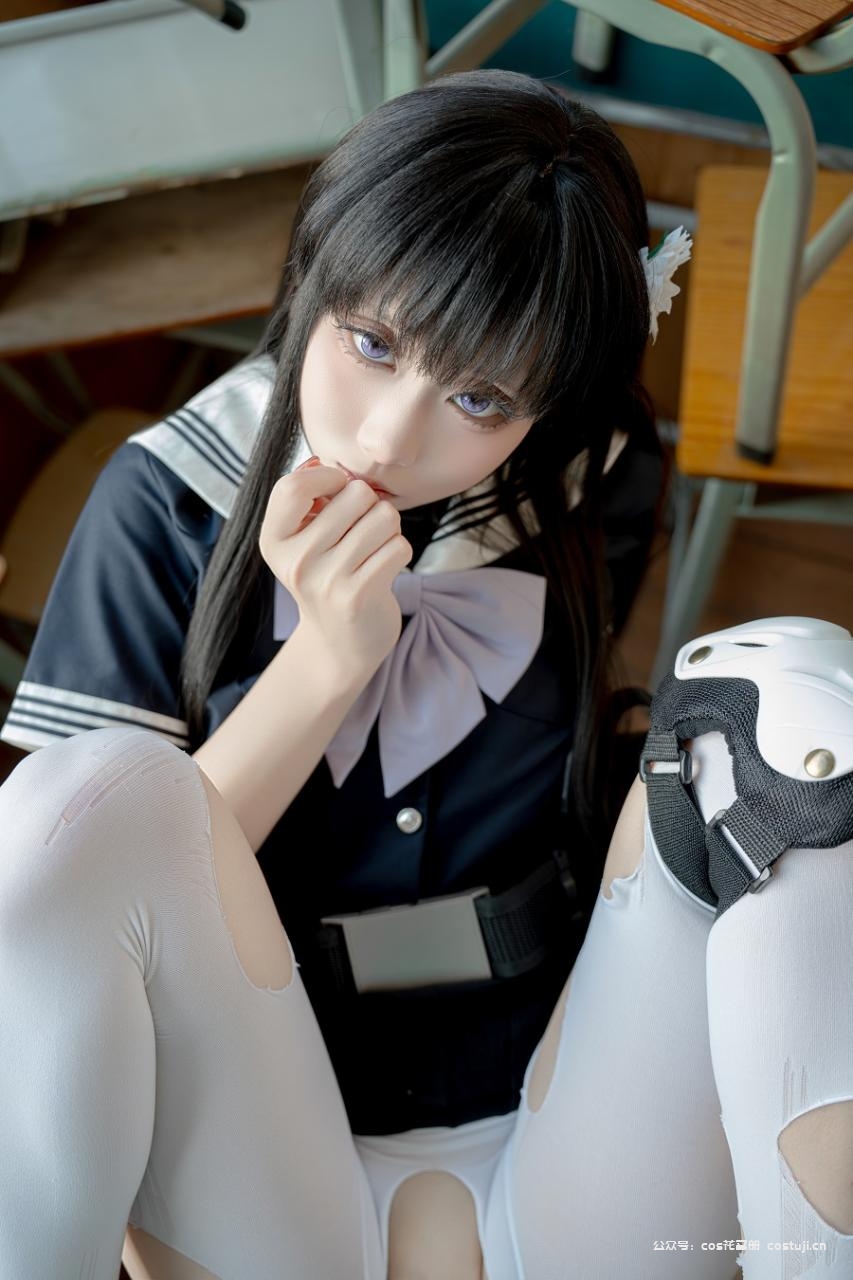 纸悦Etsu_纸悦Etsu-Mizuno lili水野莉莉[52P] 小姐姐 预览3图