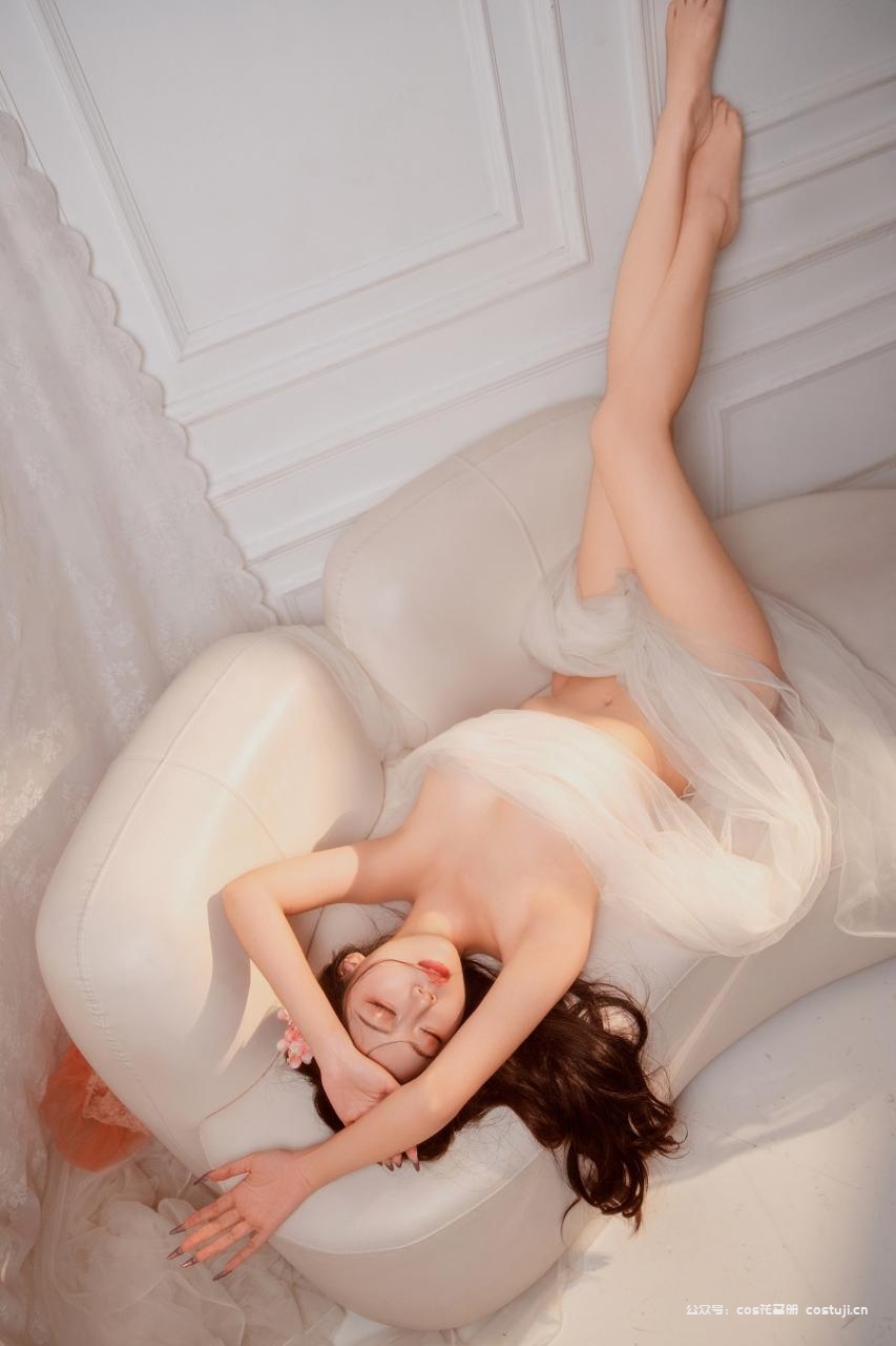 Money冷冷-仙女粉氛围感写真[30P] 小姐姐 预览3图