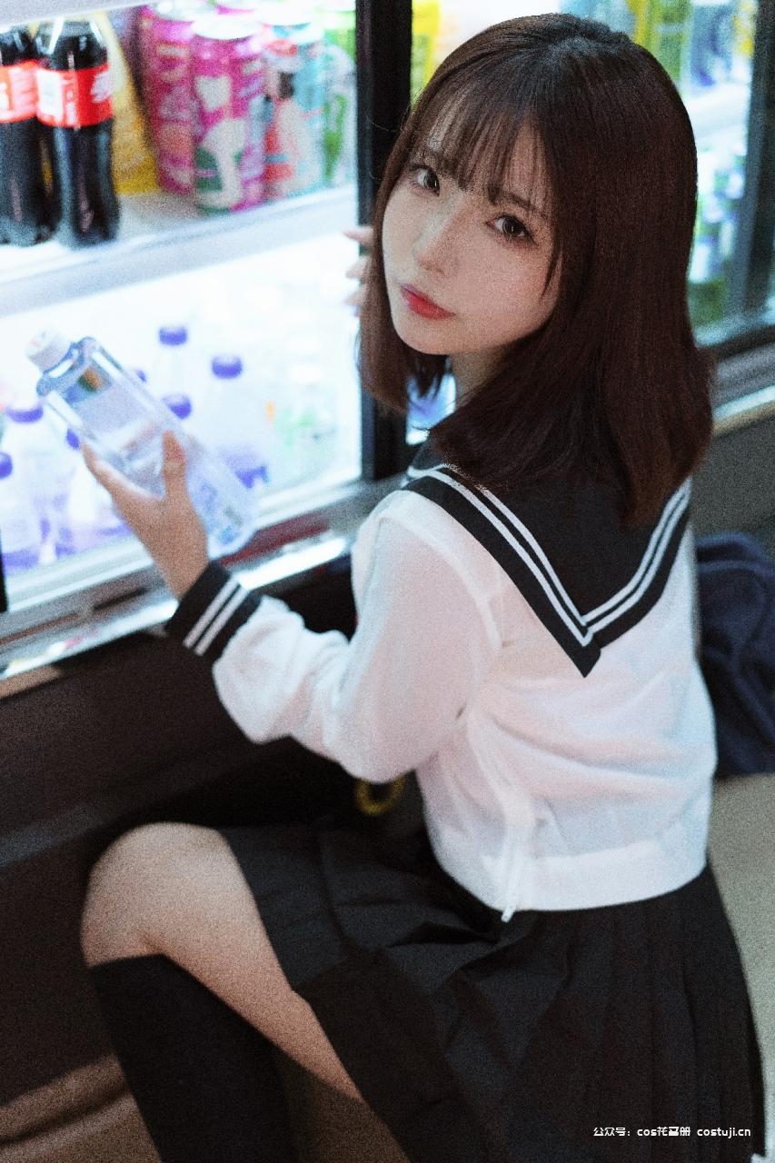 002.jpg