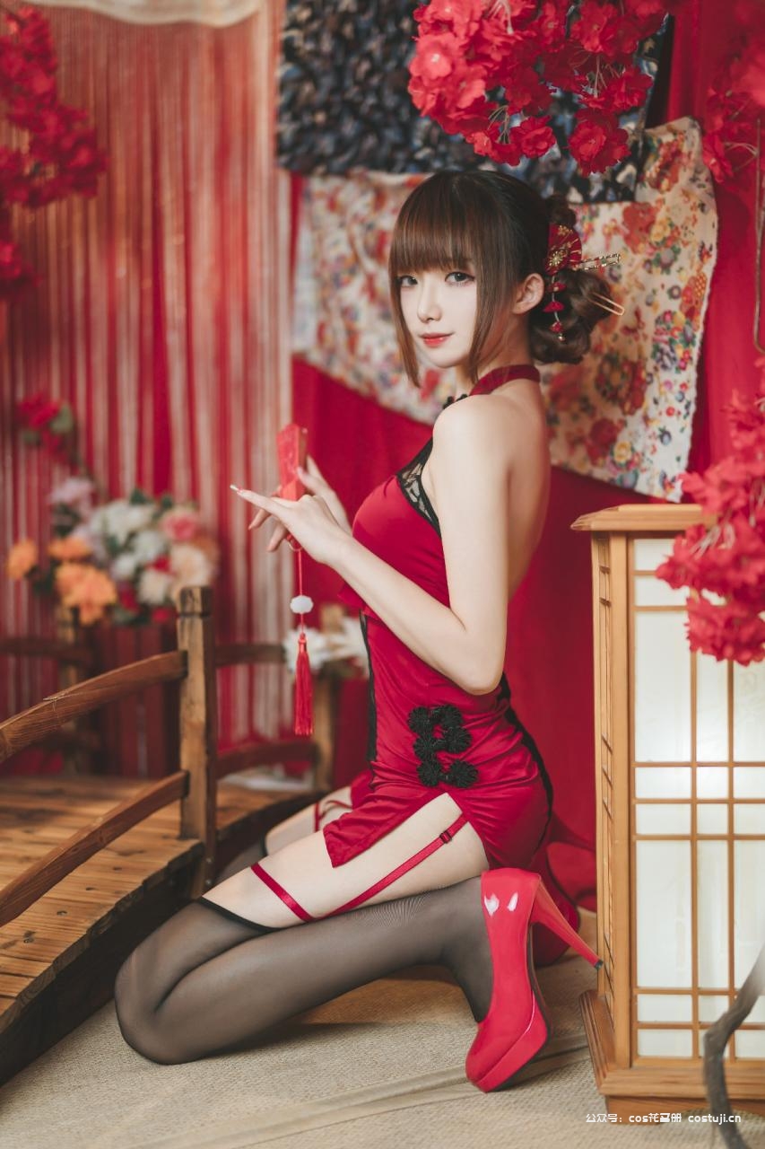 韶华旗袍疆.jpg