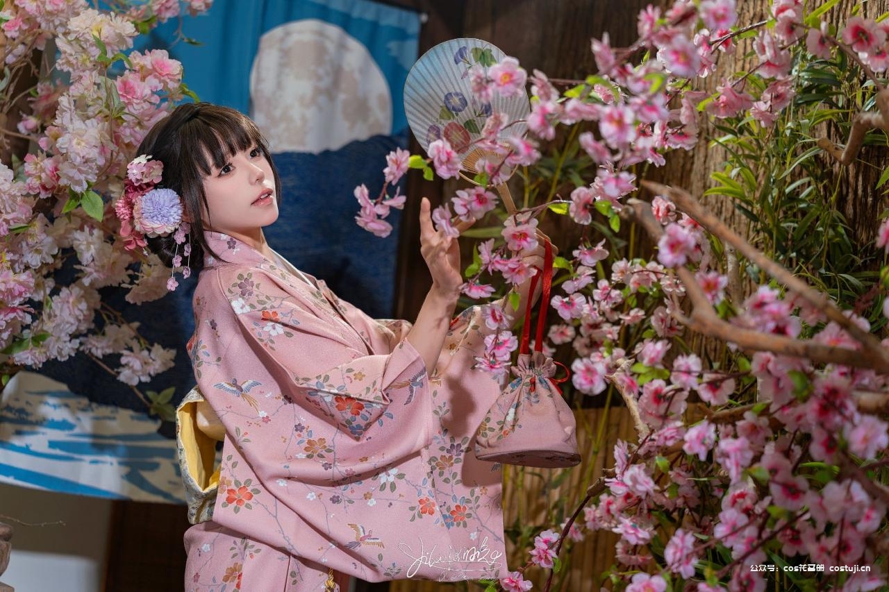 Yiko湿润兔『温泉の女将』-02.jpg