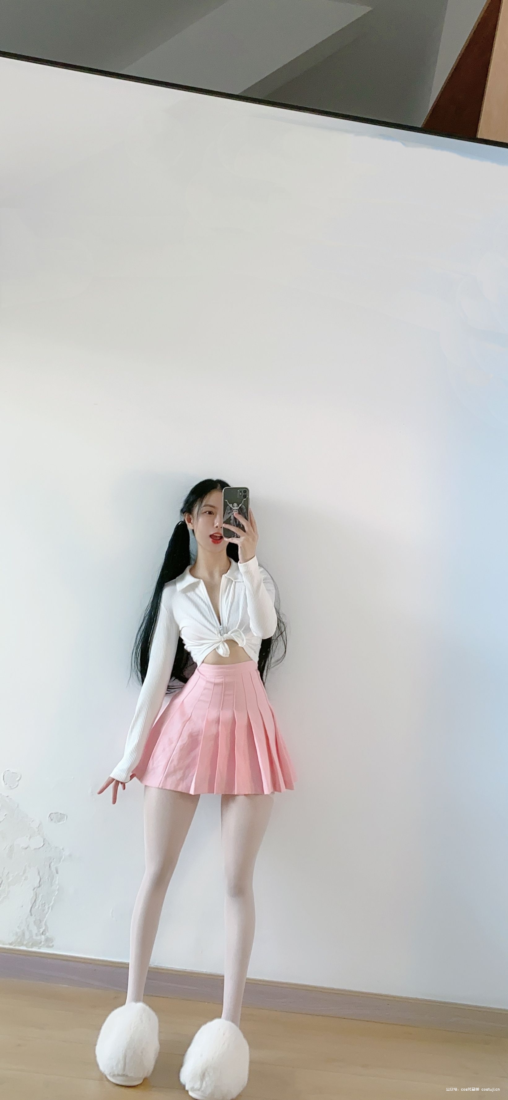 4cd52b283d69463f91b0af4f501a8bb3.jpg