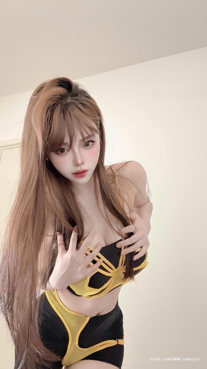 抖音116W粉#空心柚七 岛遇NO.001期 透视黄内衣[11P]