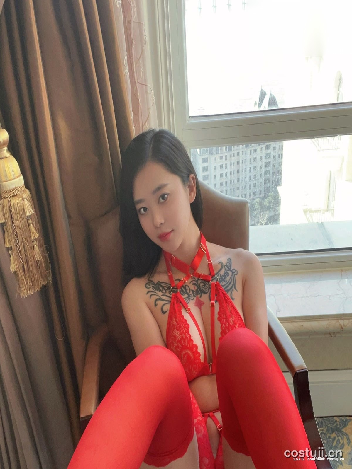 张老师 – 微密圈系列（含嘉宾）图片&视频[16套-2025.9][网盘持续自动更新]